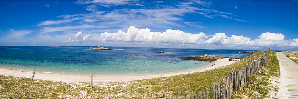 archipel-lesglenan-fouesnant-finistere-bretagne L'archipel des Glénan au large de Fouesnant, est un joyau du finistère sud